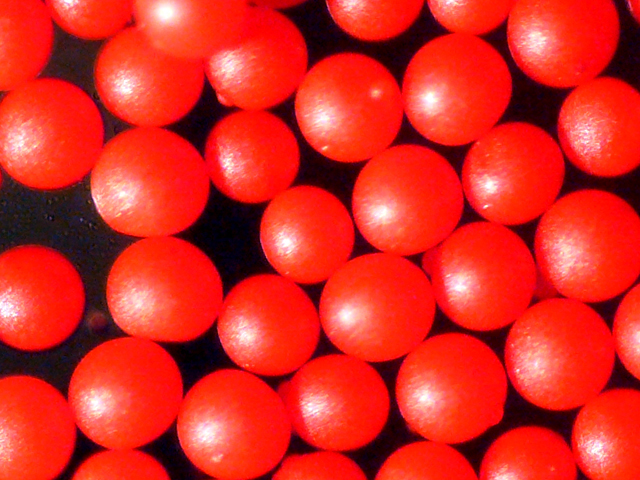 Red Polyethylene Microspheres Density 1.09g/cc<br>Bright Red Polymer Spherical Microbeads